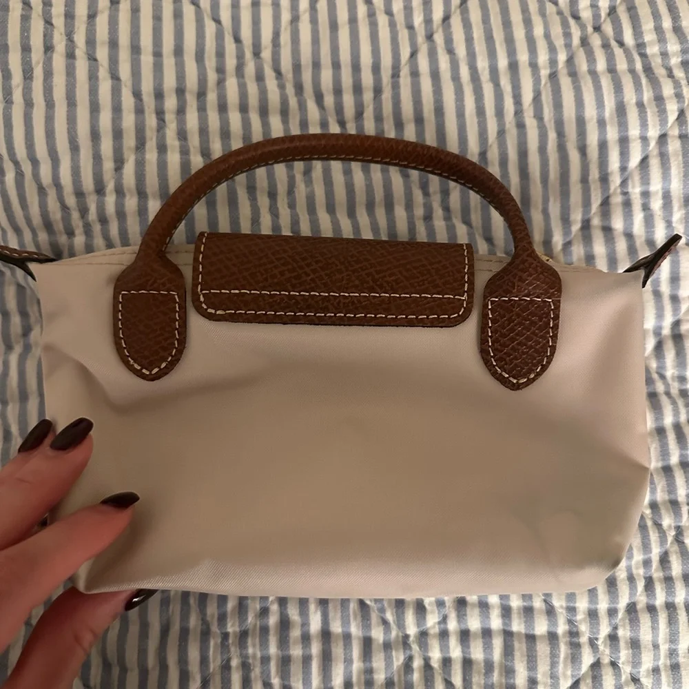 Longchamp Cream and Brown Cosmetic Bag - Picture 4 of 6